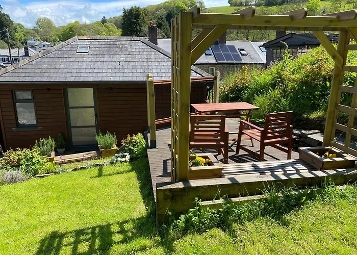 Cedar Lodge